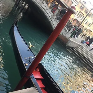 Maison D'ax Center Apartamento Venecia